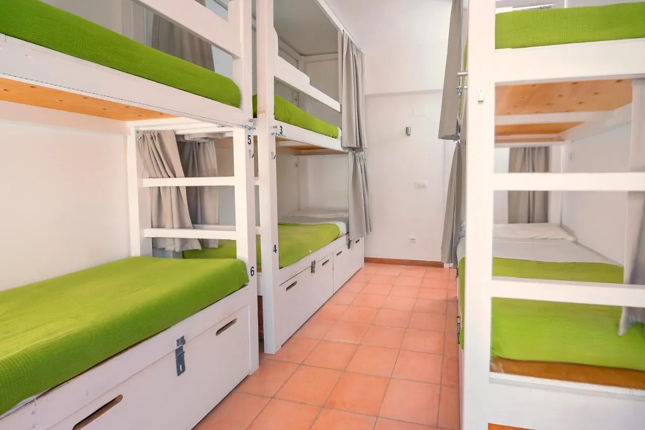 Tarifa Kite Hostel