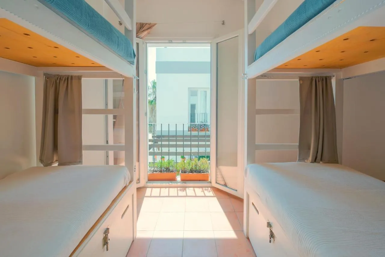 Tarifa Kite Hostel